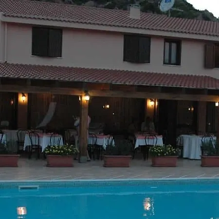 La Valle Hotel